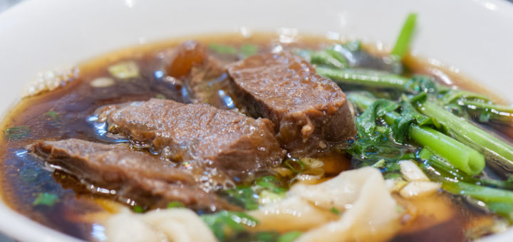 馬賽客牛肉麵斤餅